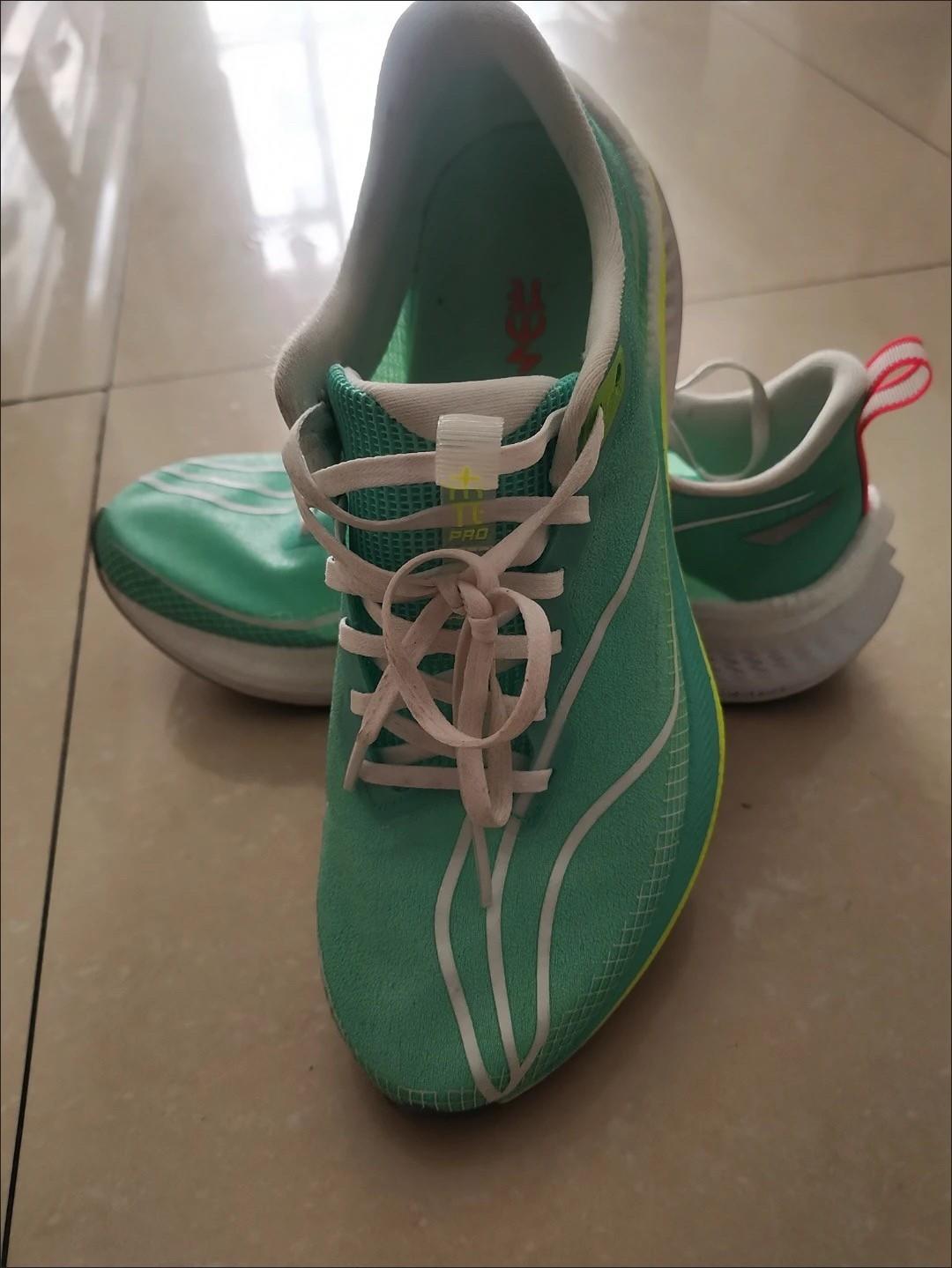 李宁 赤兔7 Pro 支撑减震 跑鞋 男款/标准白